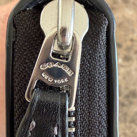 Coach Women's Essential Accordion Zip Wallet, Black, NWT - Picture 7 of 11